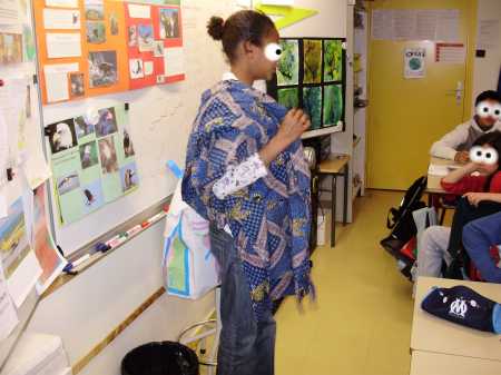 Un boubou malien, présenté par Andréa.